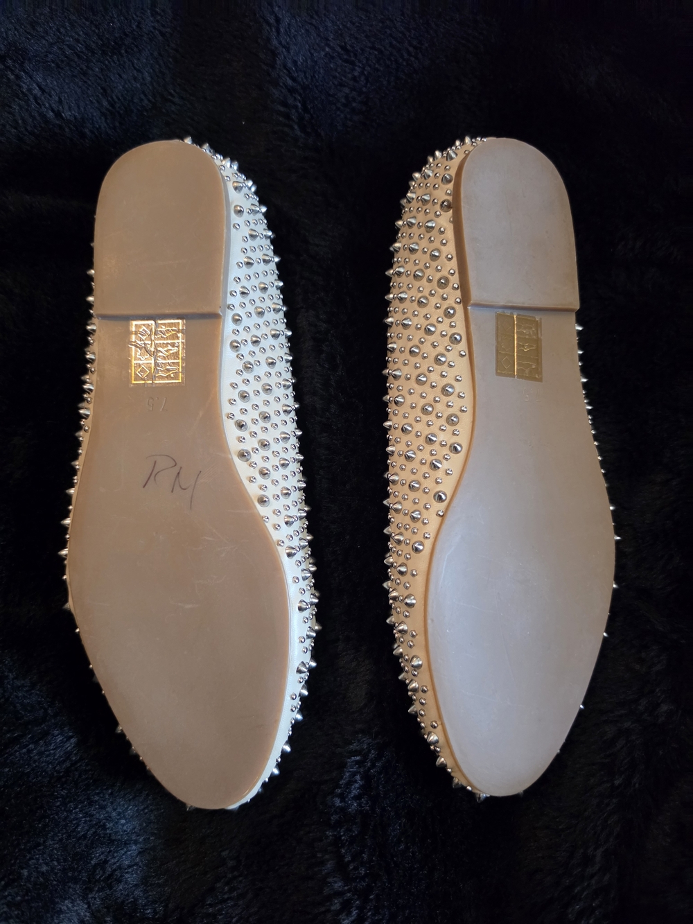 Jeffrey Campbell Ibiza Martini Spiked Studded Cream Leather Flats Like New 7.5 - Picture 5 of 5